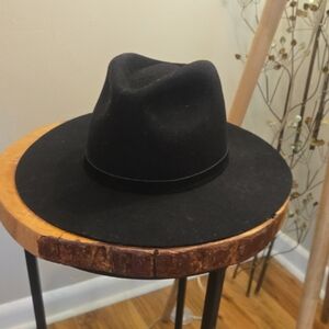 Stylish Black Fedora Hat Lack Of Color Wool